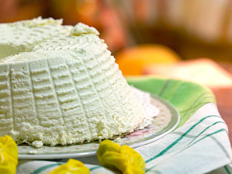 ricotta-piacentine-caseificio-borgonovo.jpg